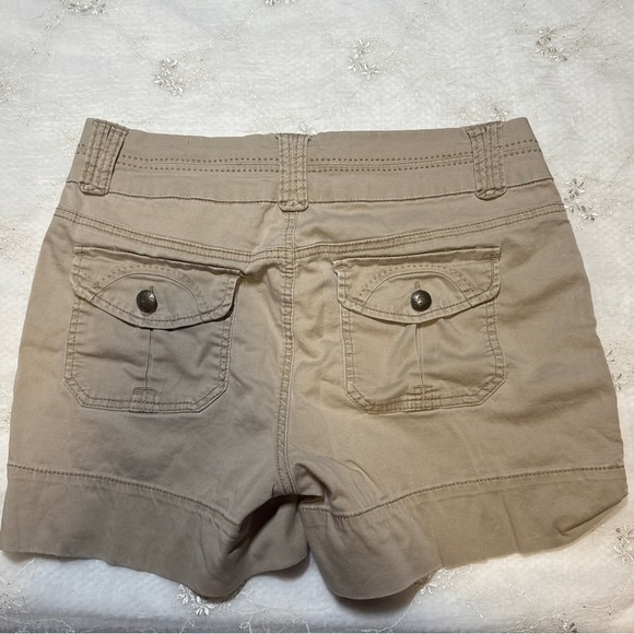Vintage Y2K Khaki Utility Shorts Size 8 - Picture 4 of 5